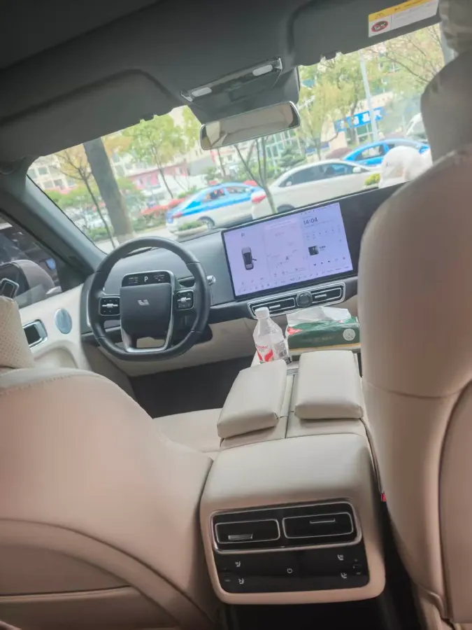 2024 Li L6 Range Extended 154HP L4 REEV 36.8KWH,autocango,china used car exporter,china ev exporter,chinese used car exporter,chinese used ev exporter