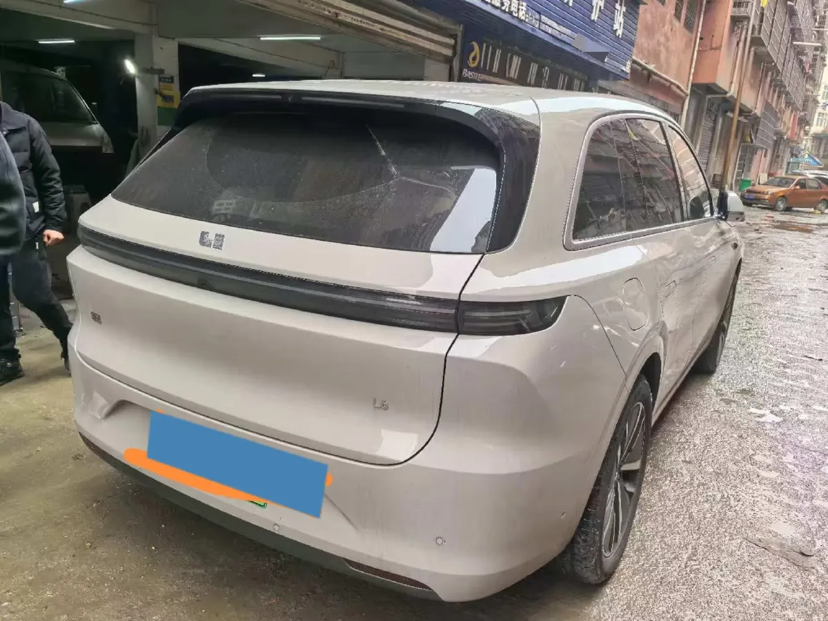 2024 Li L6 Range Extended 154HP L4 REEV 36.8KWH,autocango,china used car exporter,china ev exporter,chinese used car exporter,chinese used ev exporter