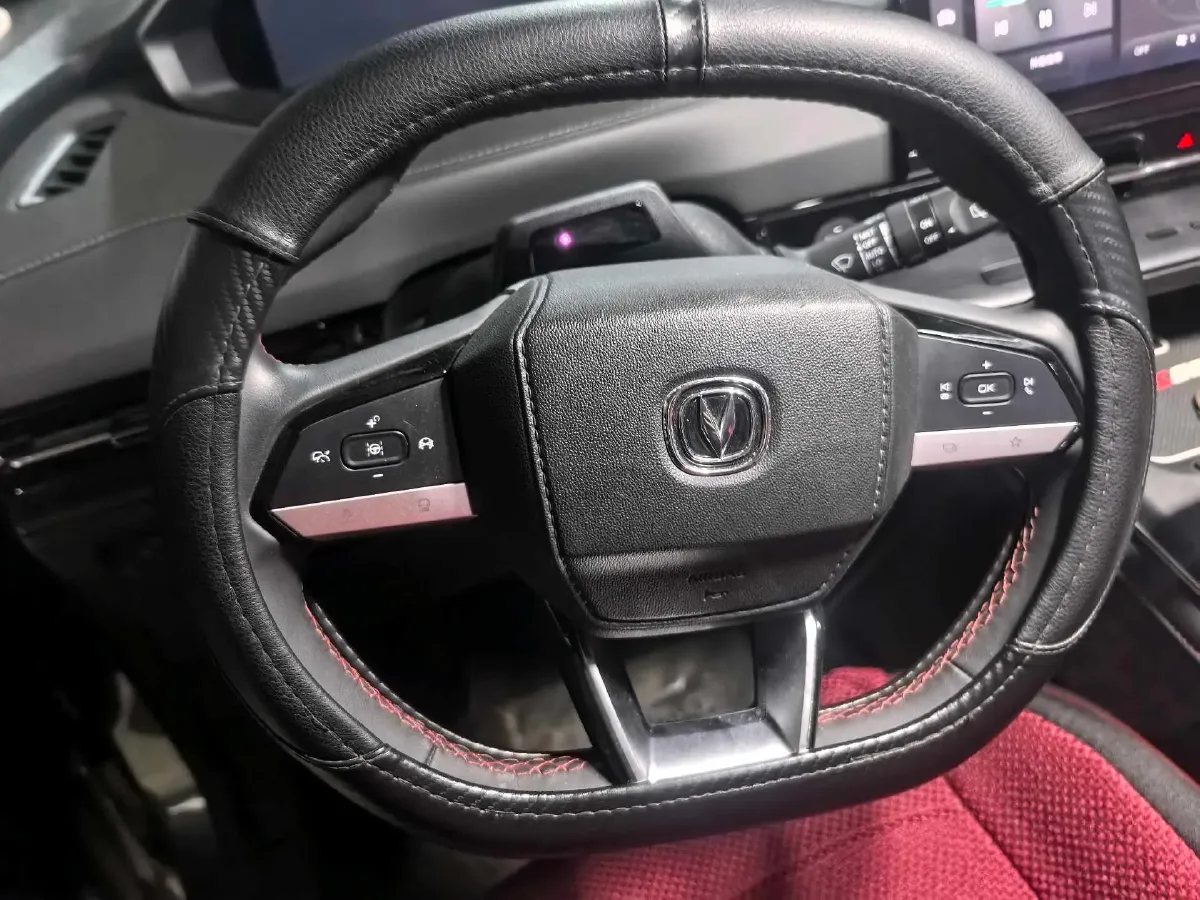 2022 ChangAn CS55 Plus 1.5T 188HP L4 7DCT,autocango,china used car exporter,china ev exporter,chinese used car exporter,chinese used ev exporter