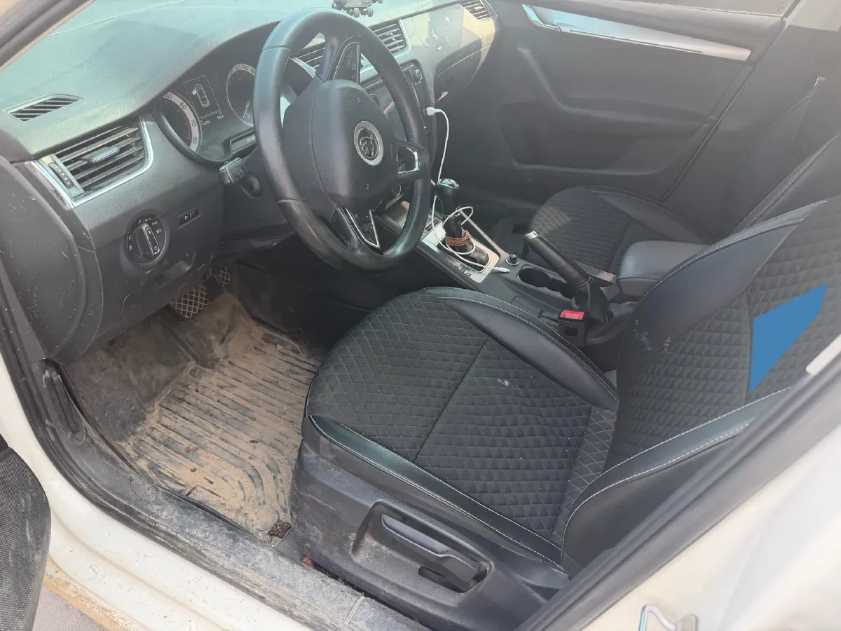 2018 Skoda Octavia 1.2T 116HP L4 7DCT,autocango,china used car exporter,china ev exporter,chinese used car exporter,chinese used ev exporter