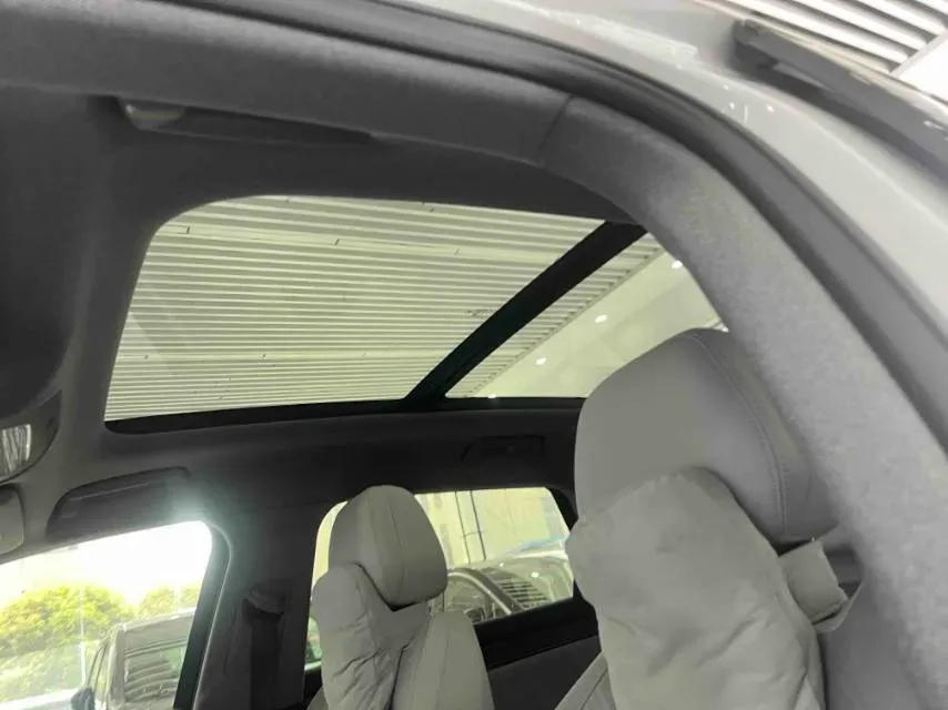 2025 Voyah FREE 1.5T 150HP L4 REEV 43KWH,autocango,china used car exporter,china ev exporter,chinese used car exporter,chinese used ev exporter