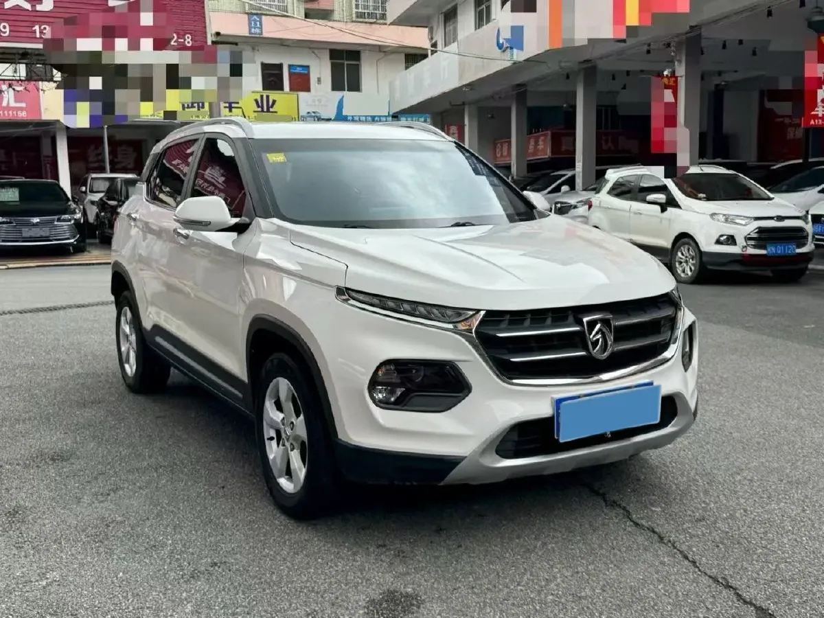 2017 BaoJun 310W 1.5L 105HP L4 6MT,autocango,china used car exporter,china ev exporter,chinese used car exporter,chinese used ev exporter
