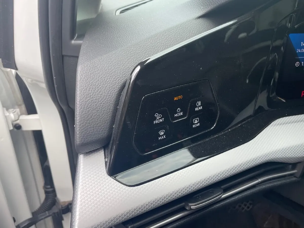 2021 Volkswagen Golf 1.4T 150HP L4 7DCT,autocango,china used car exporter,china ev exporter,chinese used car exporter,chinese used ev exporter