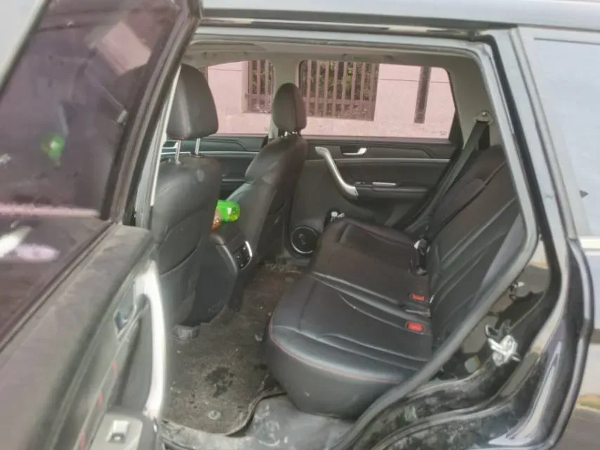 2019 Haval M6 1.5T 150HP L4 6MT,autocango,china used car exporter,china ev exporter,chinese used car exporter,chinese used ev exporter