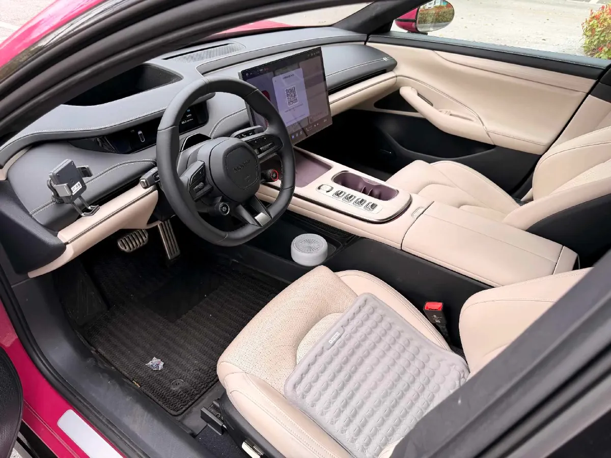 2024 MI SU7 BEV 101KWH,autocango,china used car exporter,china ev exporter,chinese used car exporter,chinese used ev exporter