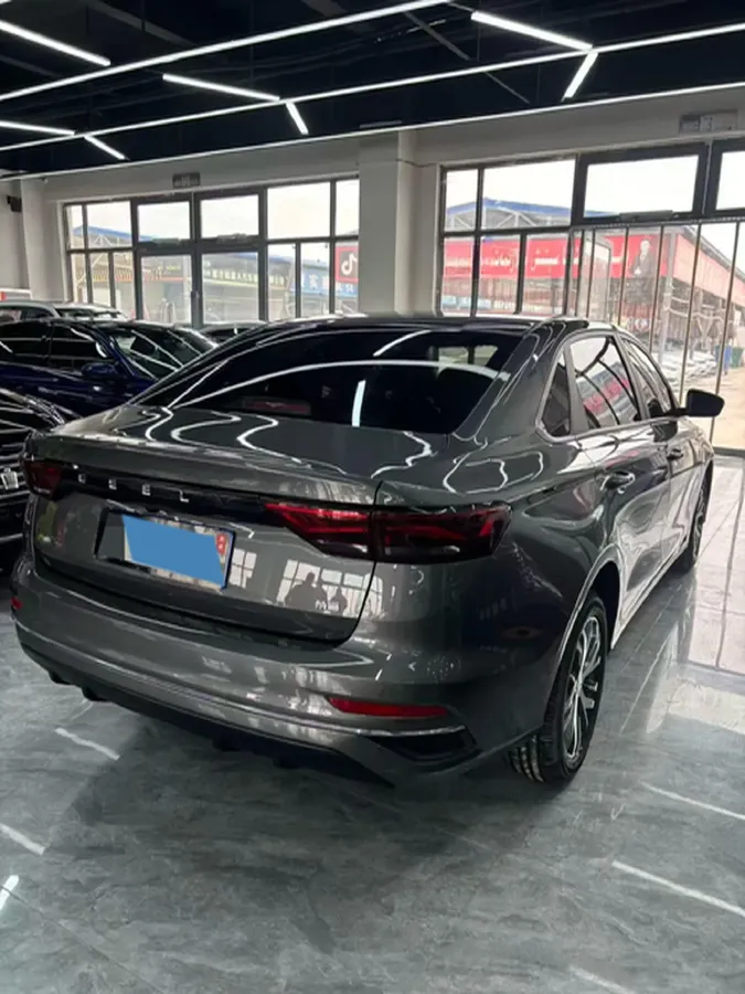 2025 Geely Emgrand 1.5L 127HP L4 CVT,autocango,china used car exporter,china ev exporter,chinese used car exporter,chinese used ev exporter