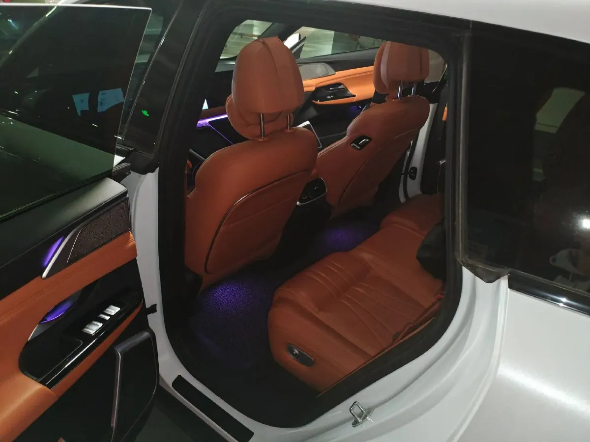 2022 Jeep Gladiator 3.6L 284HP V6 8AT,autocango,china used car exporter,china ev exporter,chinese used car exporter,chinese used ev exporter