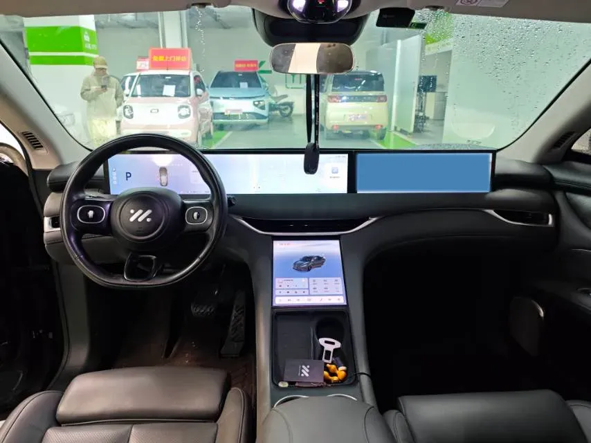 2023 IM LS6 BEV 71KWH,autocango,china used car exporter,china ev exporter,chinese used car exporter,chinese used ev exporter