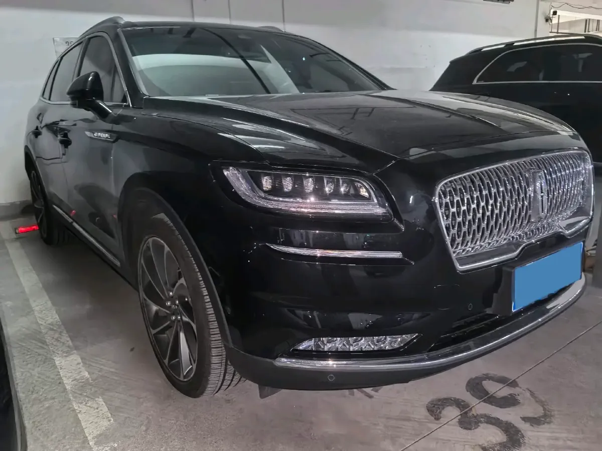 2021 Lincoln Nautilus 2.7T 322HP V6 8AT,autocango,china used car exporter,china ev exporter,chinese used car exporter,chinese used ev exporter
