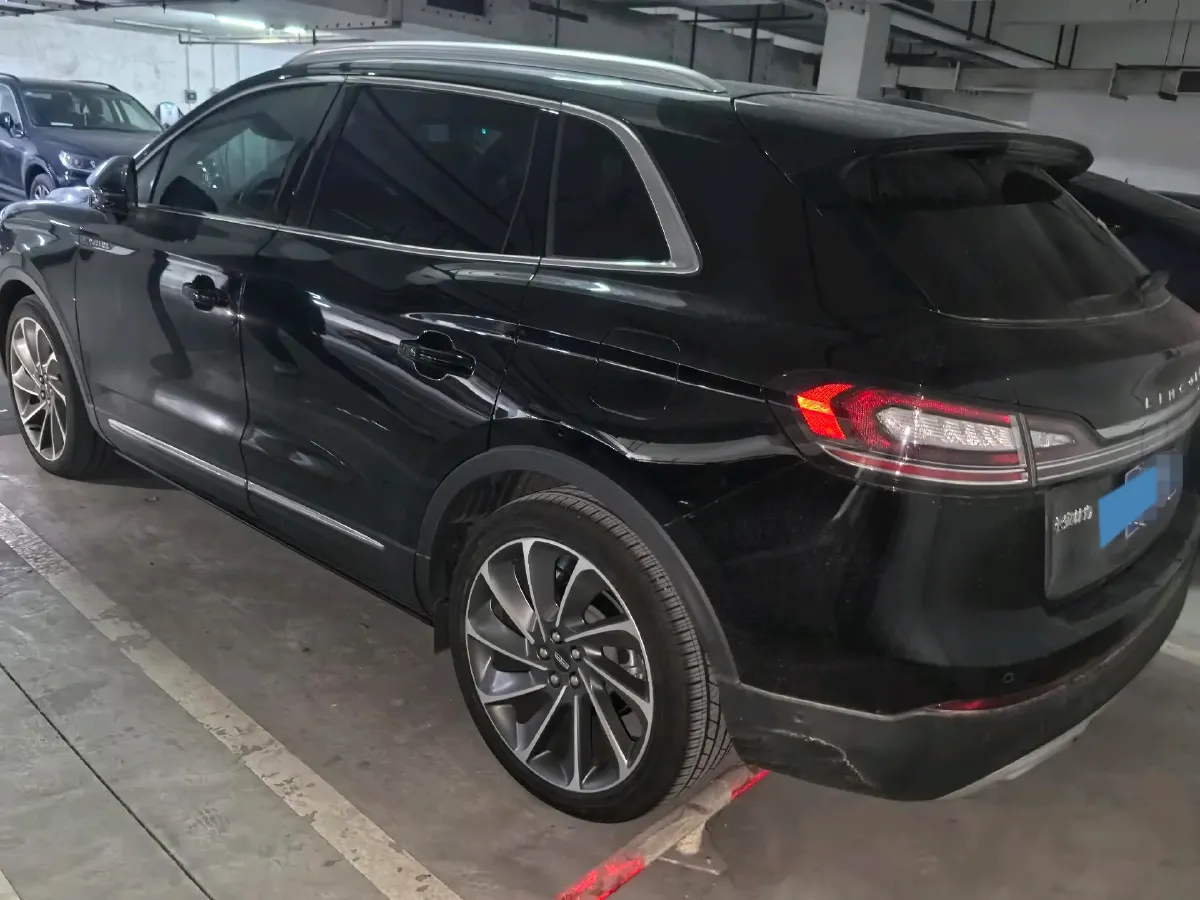 2021 Lincoln Nautilus 2.7T 322HP V6 8AT,autocango,china used car exporter,china ev exporter,chinese used car exporter,chinese used ev exporter