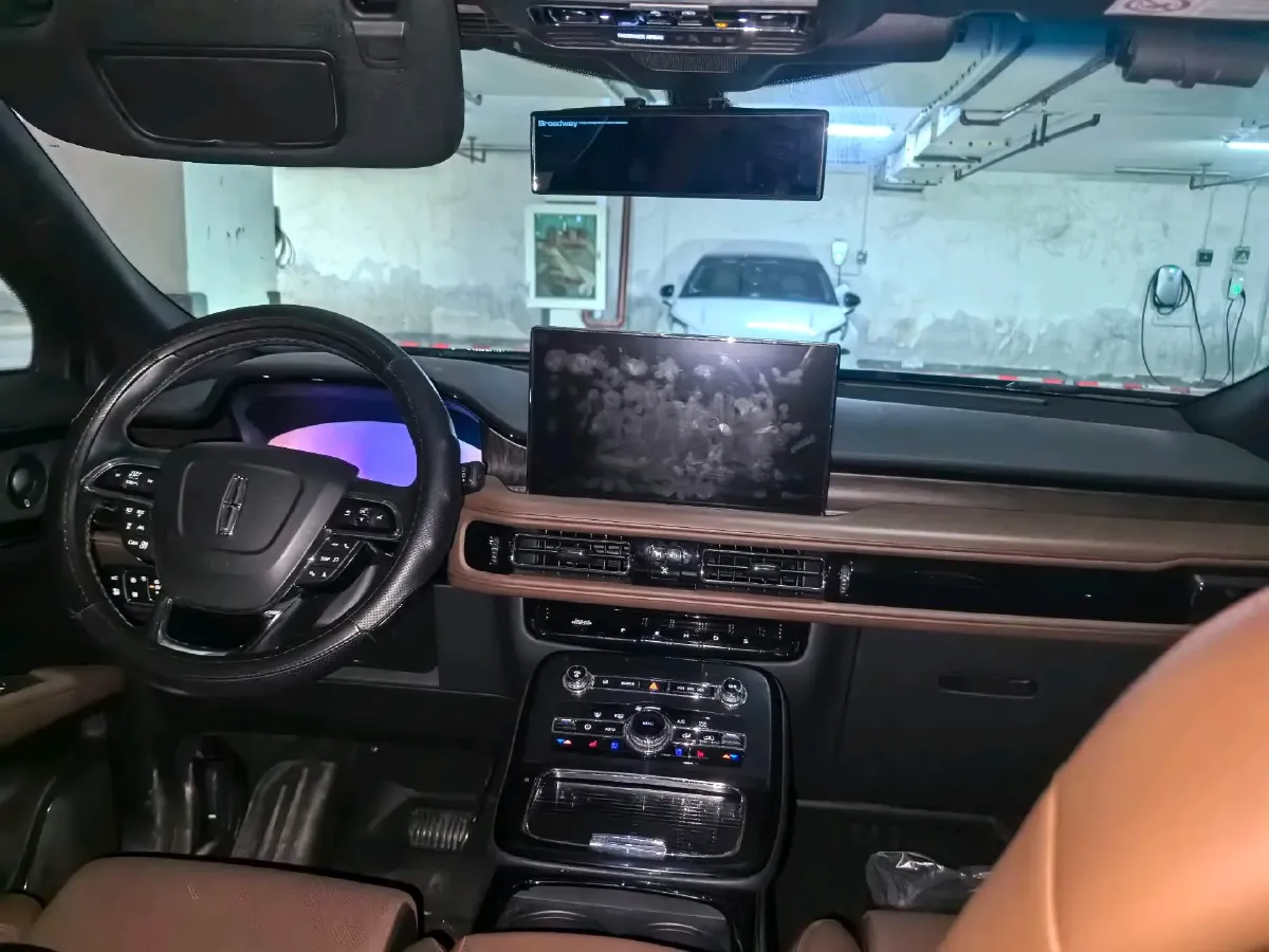 2021 Lincoln Nautilus 2.7T 322HP V6 8AT,autocango,china used car exporter,china ev exporter,chinese used car exporter,chinese used ev exporter