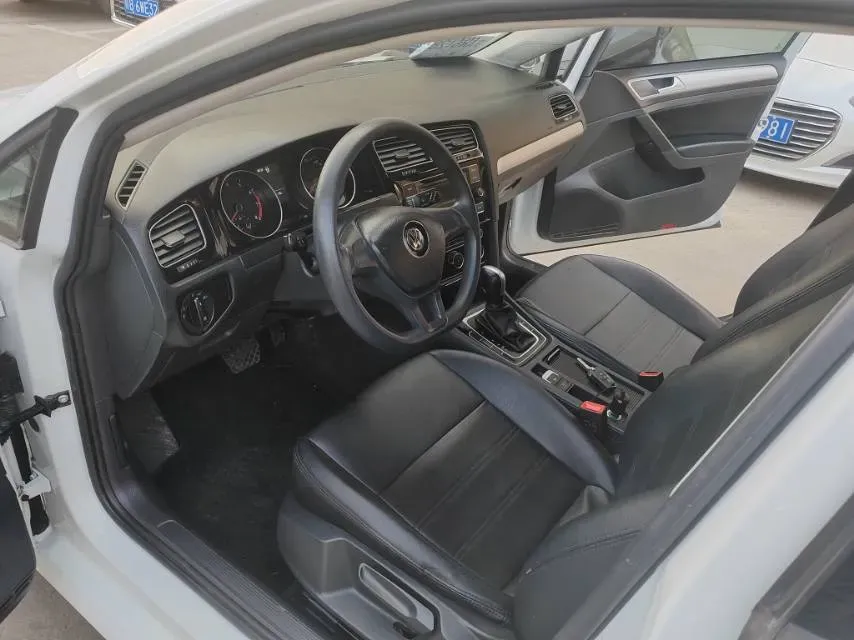 2018 Volkswagen Golf 1.6L 110HP L4 6AT,autocango,china used car exporter,china ev exporter,chinese used car exporter,chinese used ev exporter