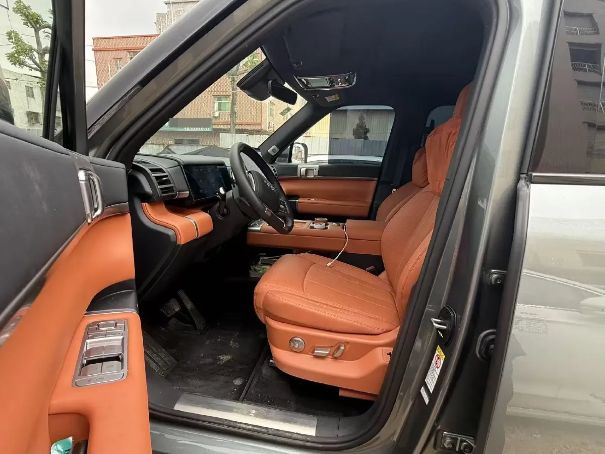 2025 FangChengBao Tai 7 1.5T 156HP L4 E-CVT PHEV,autocango,china used car exporter,china ev exporter,chinese used car exporter,chinese used ev exporter