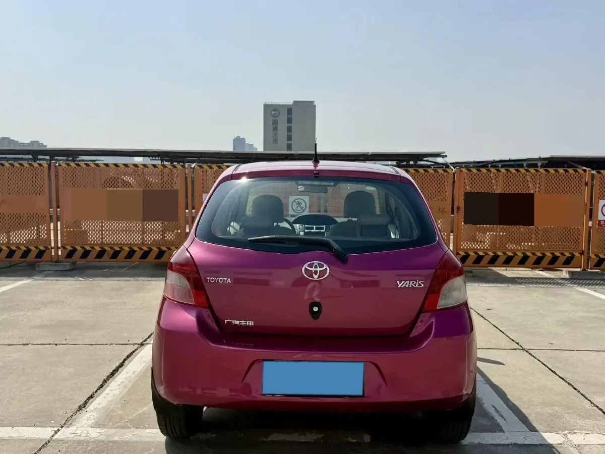2011 Toyota Yaris 1.6L 118HP L4 4AT,autocango,china used car exporter,china ev exporter,chinese used car exporter,chinese used ev exporter