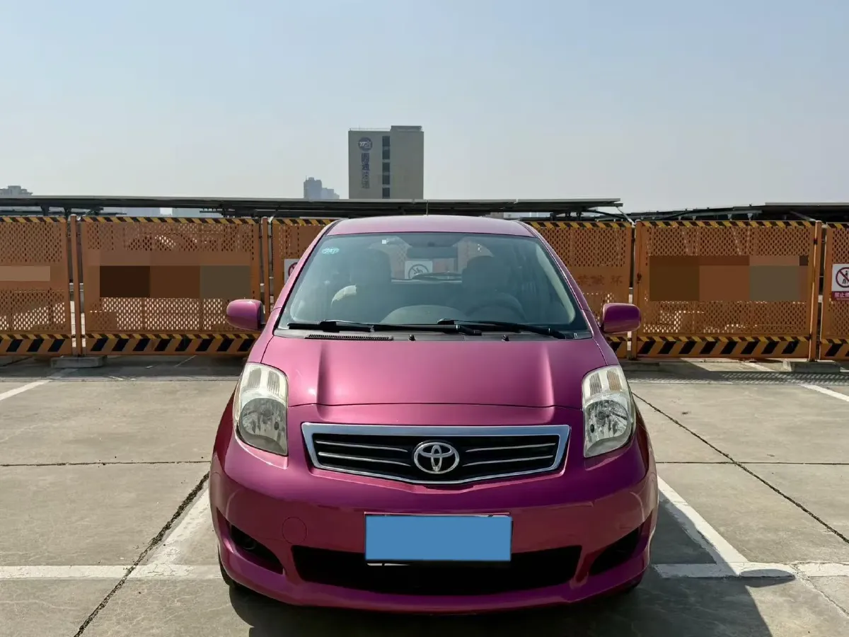 2011 Toyota Yaris 1.6L 118HP L4 4AT,autocango,china used car exporter,china ev exporter,chinese used car exporter,chinese used ev exporter