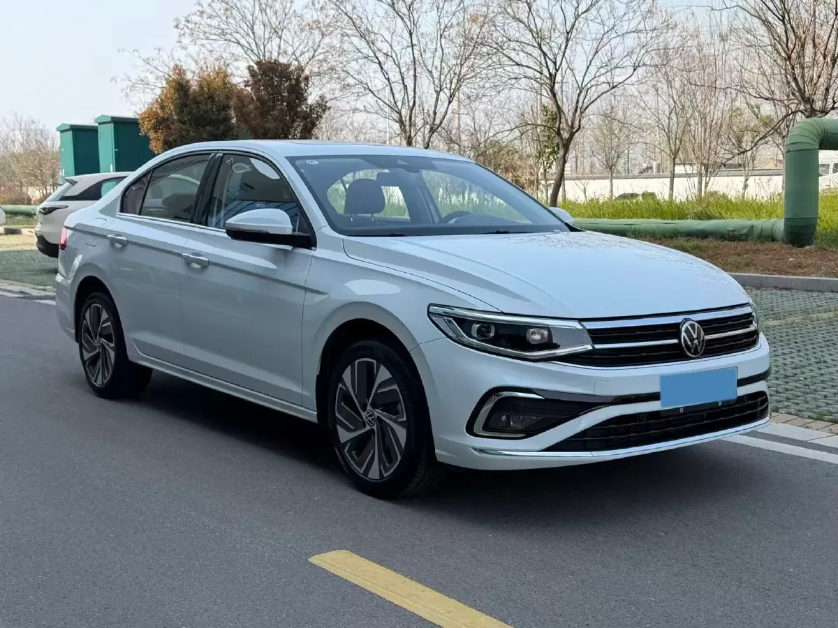 2024 Volkswagen Bora 1.5T 160HP L4 7DCT,autocango,china used car exporter,china ev exporter,chinese used car exporter,chinese used ev exporter