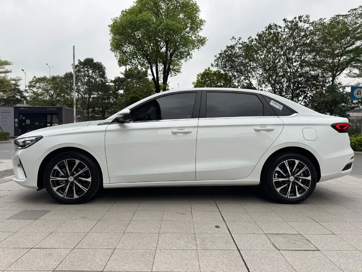 2026 Geely Emgrand 1.5L 120HP L4 CVT,autocango,china used car exporter,china ev exporter,chinese used car exporter,chinese used ev exporter