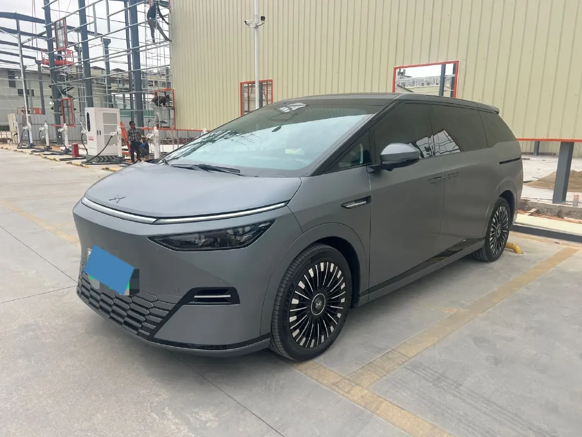 2025 Xpeng X9 BEV,autocango,china used car exporter,china ev exporter,chinese used car exporter,chinese used ev exporter