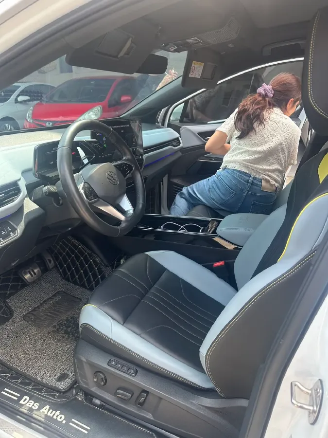 2023 Volkswagen ID.4 X BEV 83.4KWH,autocango,china used car exporter,china ev exporter,chinese used car exporter,chinese used ev exporter