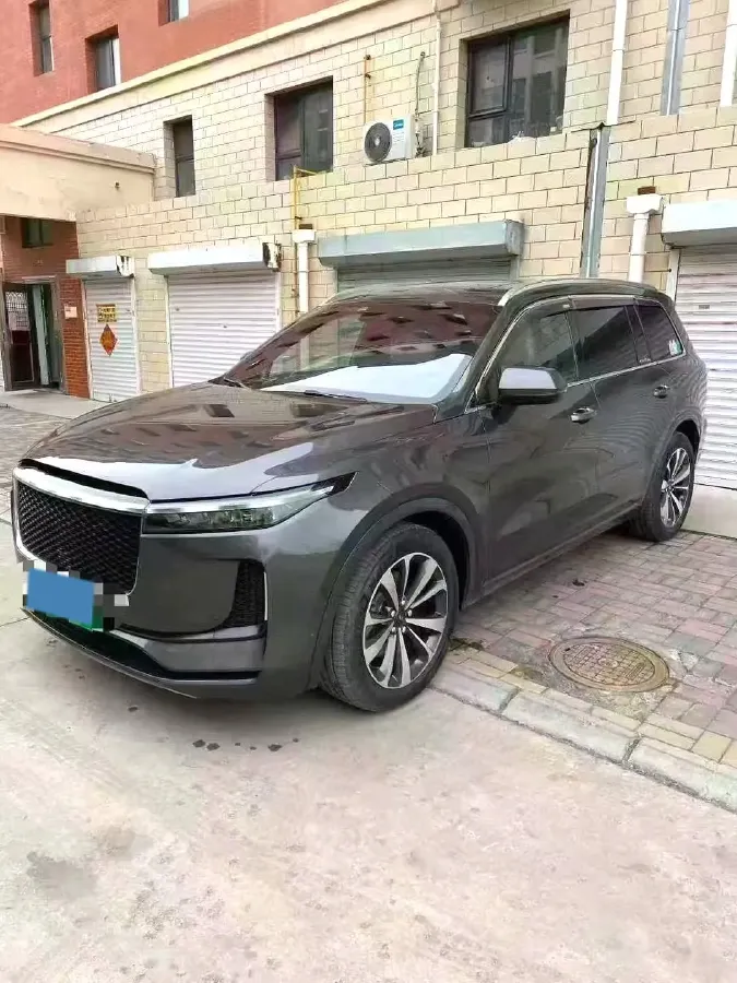 2020 Li ONE Range Extended 131HP REEV 40.5KWH,autocango,china used car exporter,china ev exporter,chinese used car exporter,chinese used ev exporter