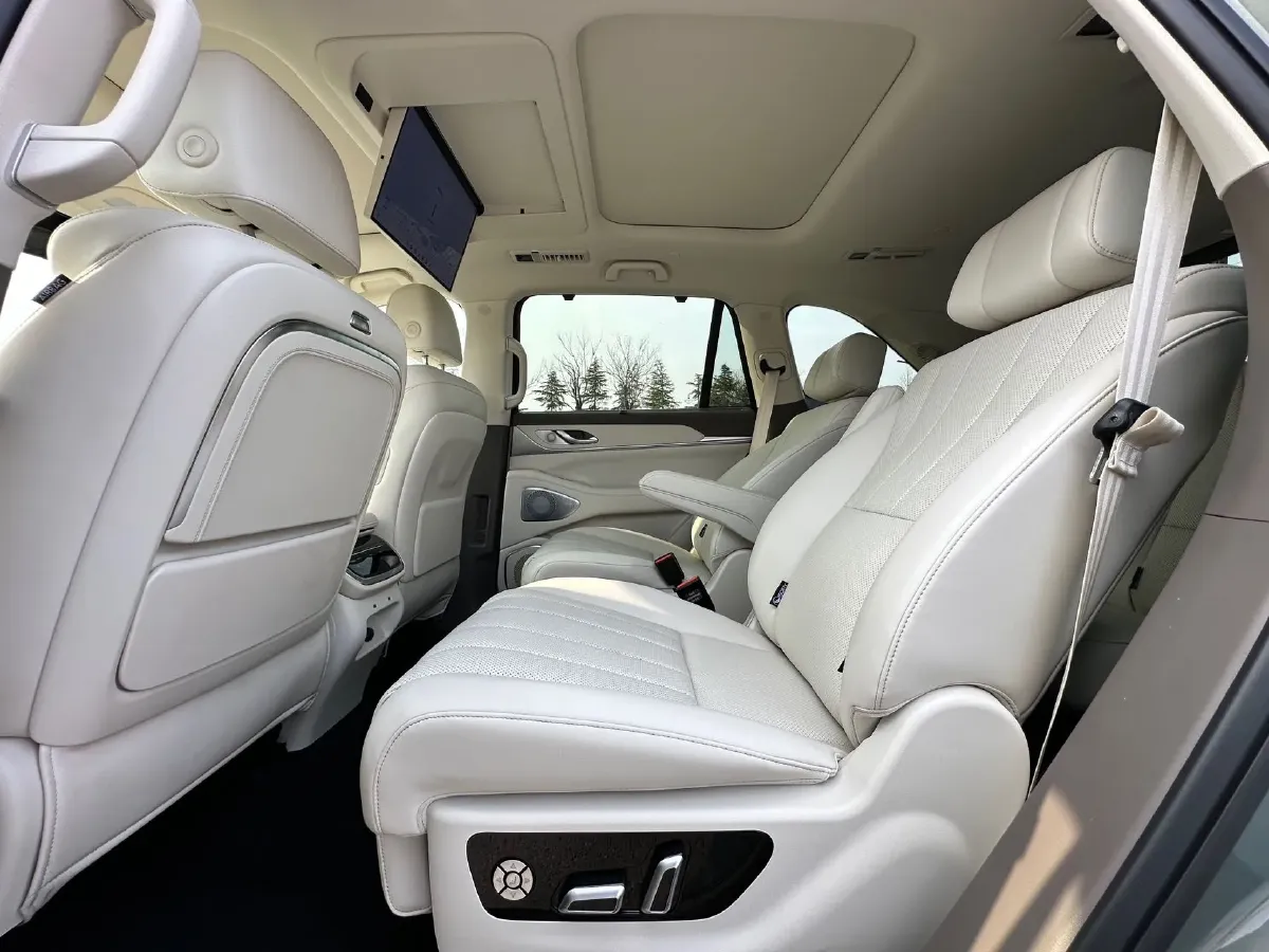 2025 WEY BlueMountain 1.5T 170HP L4 4DHT PHEV 44.5KWH,autocango,china used car exporter,china ev exporter,chinese used car exporter,chinese used ev exporter