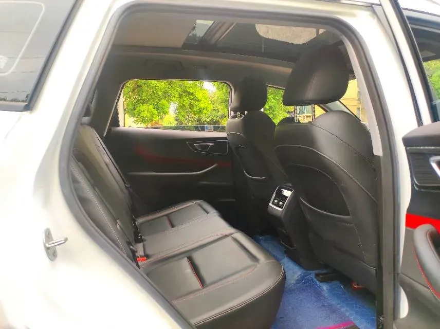 2023 Chery Tiggo 7 1.5T 156HP L4 CVT,autocango,china used car exporter,china ev exporter,chinese used car exporter,chinese used ev exporter