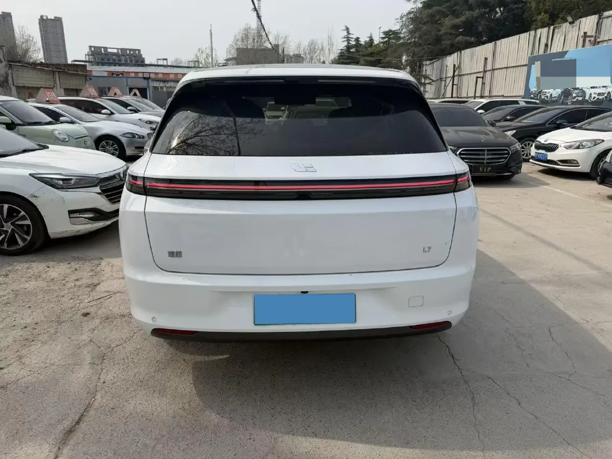 2023 Li L7 Range Extended 154HP REEV 40.9KWH,autocango,china used car exporter,china ev exporter,chinese used car exporter,chinese used ev exporter
