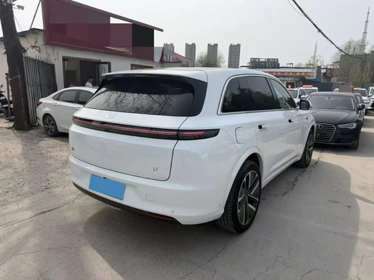 2023 Li L7 Range Extended 154HP REEV 40.9KWH,autocango,china used car exporter,china ev exporter,chinese used car exporter,chinese used ev exporter