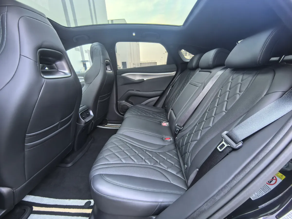 2024 BYD Sea Lion 07 BEV 80.64KWH,autocango,china used car exporter,china ev exporter,chinese used car exporter,chinese used ev exporter