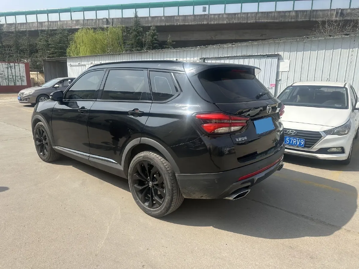 2019 Brilliance Auto V7 1.8T 231HP L4 7DCT,autocango,china used car exporter,china ev exporter,chinese used car exporter,chinese used ev exporter