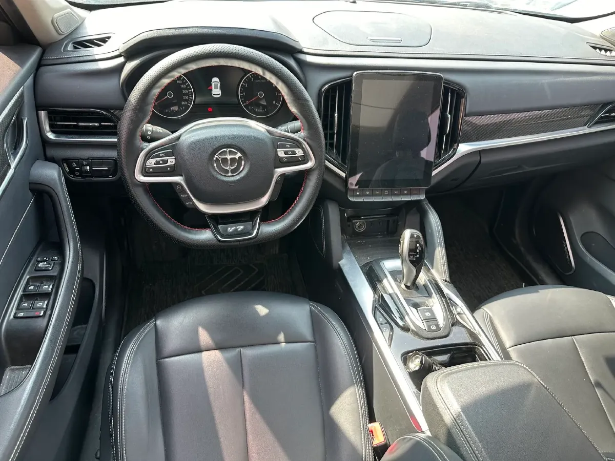 2019 Brilliance Auto V7 1.8T 231HP L4 7DCT,autocango,china used car exporter,china ev exporter,chinese used car exporter,chinese used ev exporter