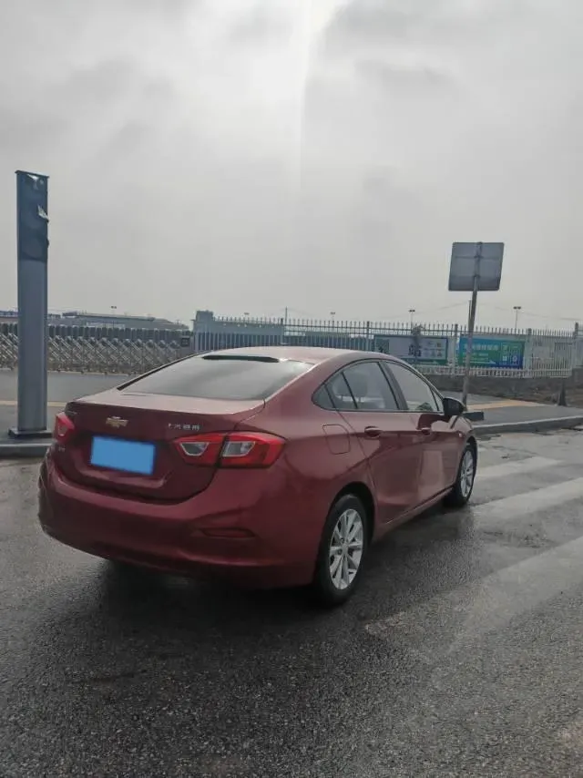 2018 Chevrolet Cruze 1.5L 114HP L4 6AT,autocango,china used car exporter,china ev exporter,chinese used car exporter,chinese used ev exporter
