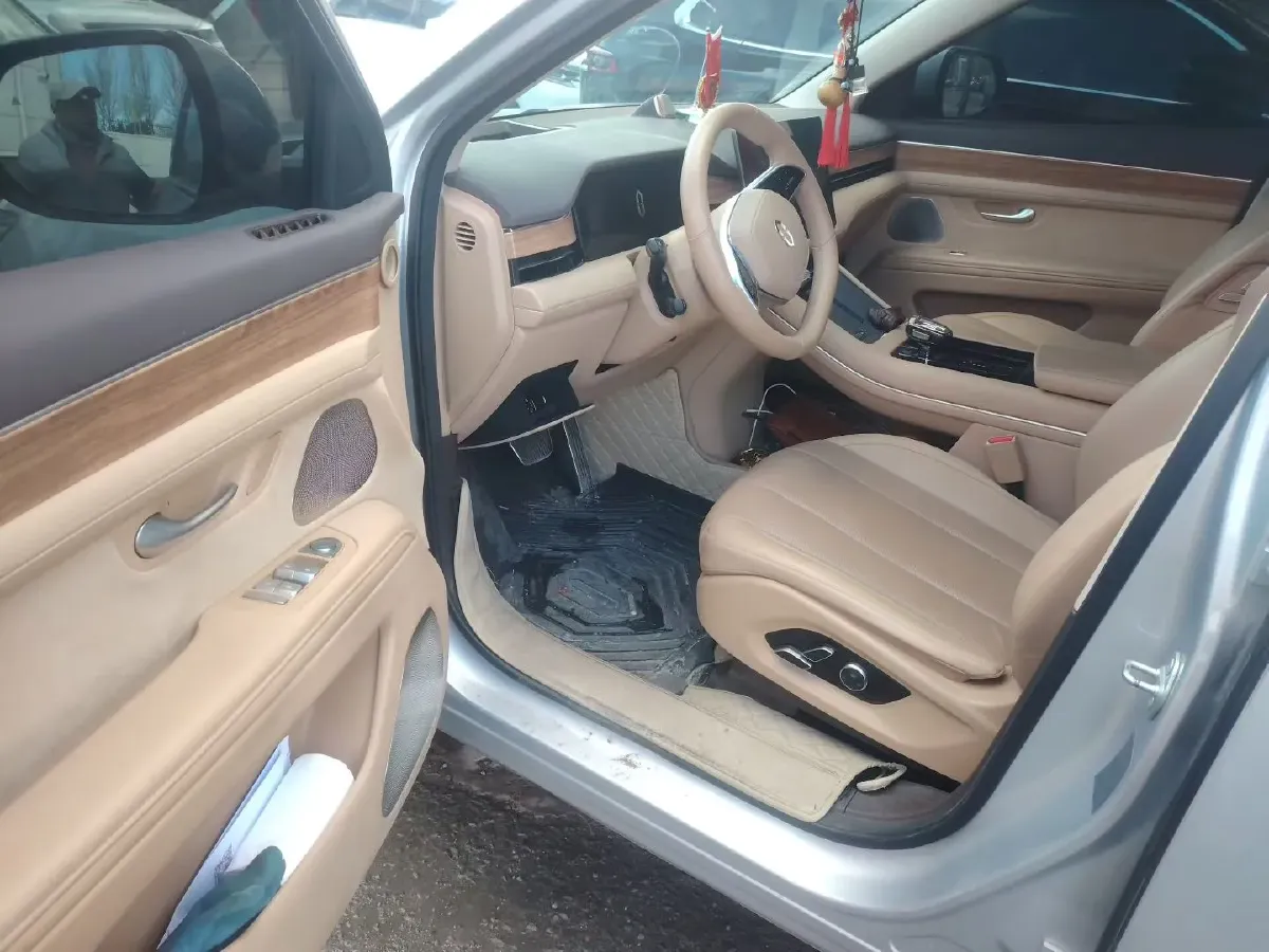 2024 AITO AITO M7 1.5T 152HP L4 REEV 40KWH,autocango,china used car exporter,china ev exporter,chinese used car exporter,chinese used ev exporter