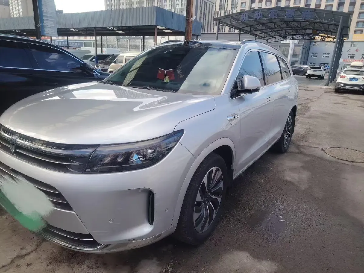 2024 AITO AITO M7 1.5T 152HP L4 REEV 40KWH,autocango,china used car exporter,china ev exporter,chinese used car exporter,chinese used ev exporter