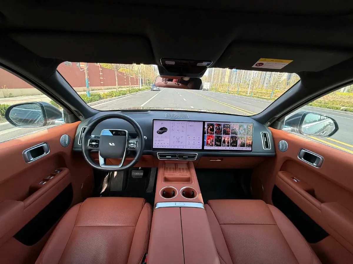 2024 Toyota Granvia 2.5L 189HP L4 E-CVT Hybrid,autocango,china used car exporter,china ev exporter,chinese used car exporter,chinese used ev exporter