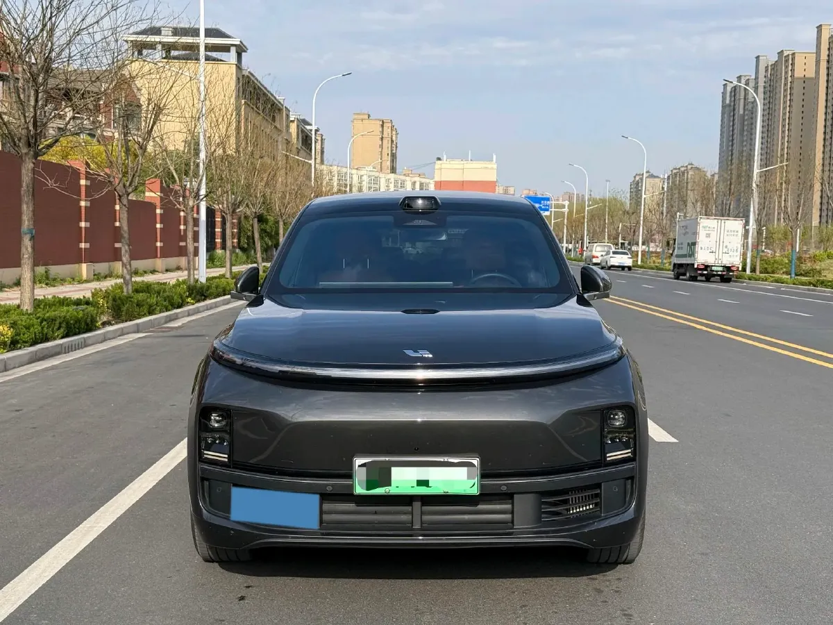 2024 Toyota Granvia 2.5L 189HP L4 E-CVT Hybrid,autocango,china used car exporter,china ev exporter,chinese used car exporter,chinese used ev exporter