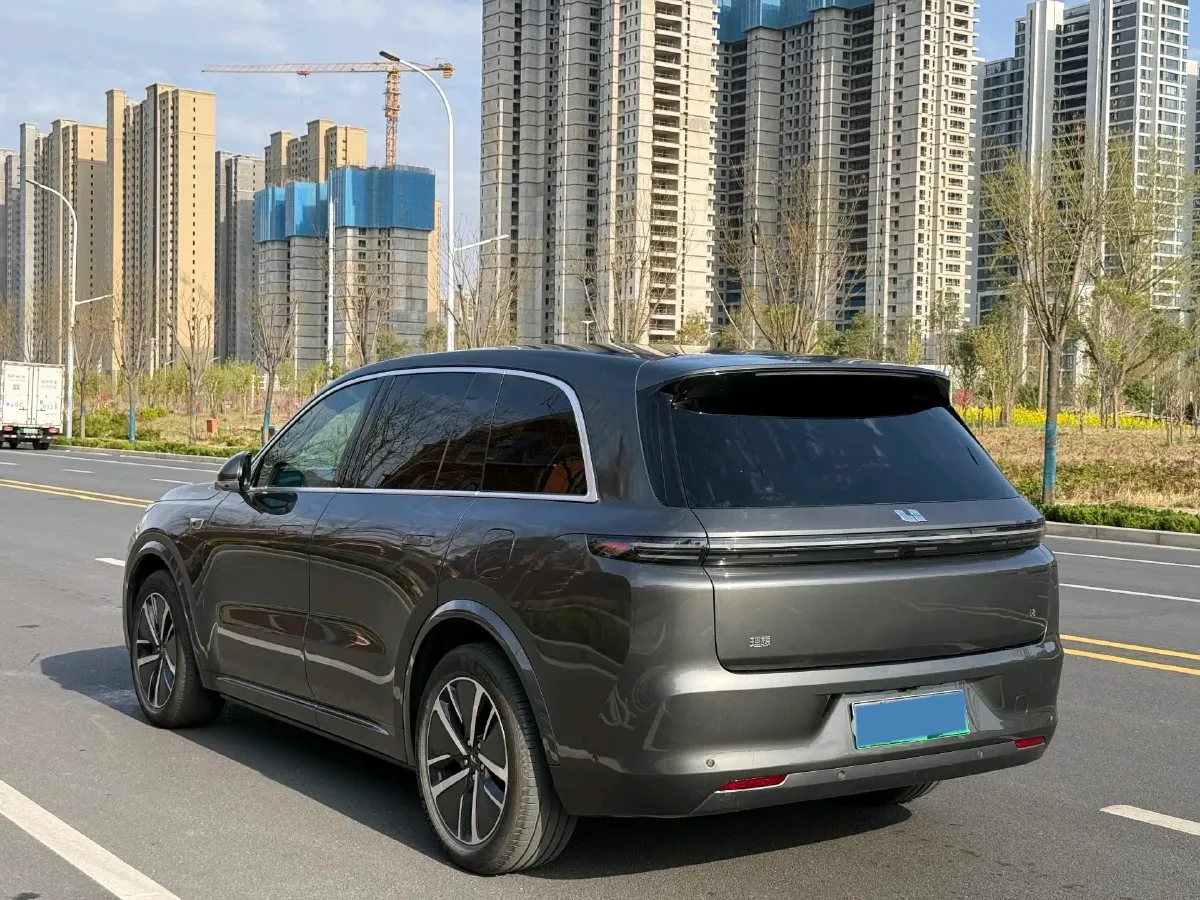 2024 Toyota Granvia 2.5L 189HP L4 E-CVT Hybrid,autocango,china used car exporter,china ev exporter,chinese used car exporter,chinese used ev exporter