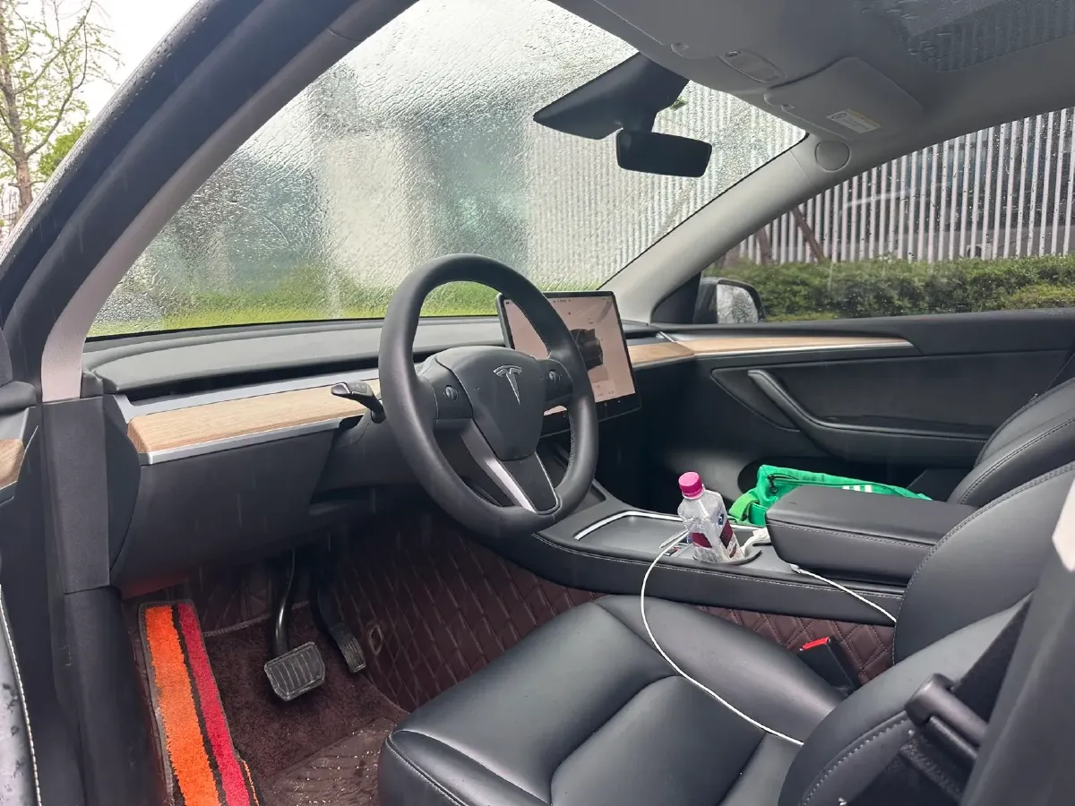 2022 Tesla Model Y BEV 60KWH,autocango,china used car exporter,china ev exporter,chinese used car exporter,chinese used ev exporter