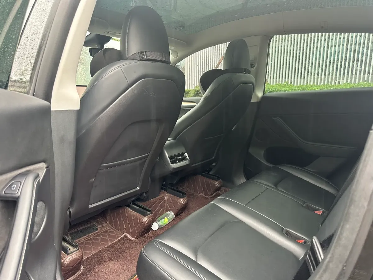 2022 Tesla Model Y BEV 60KWH,autocango,china used car exporter,china ev exporter,chinese used car exporter,chinese used ev exporter