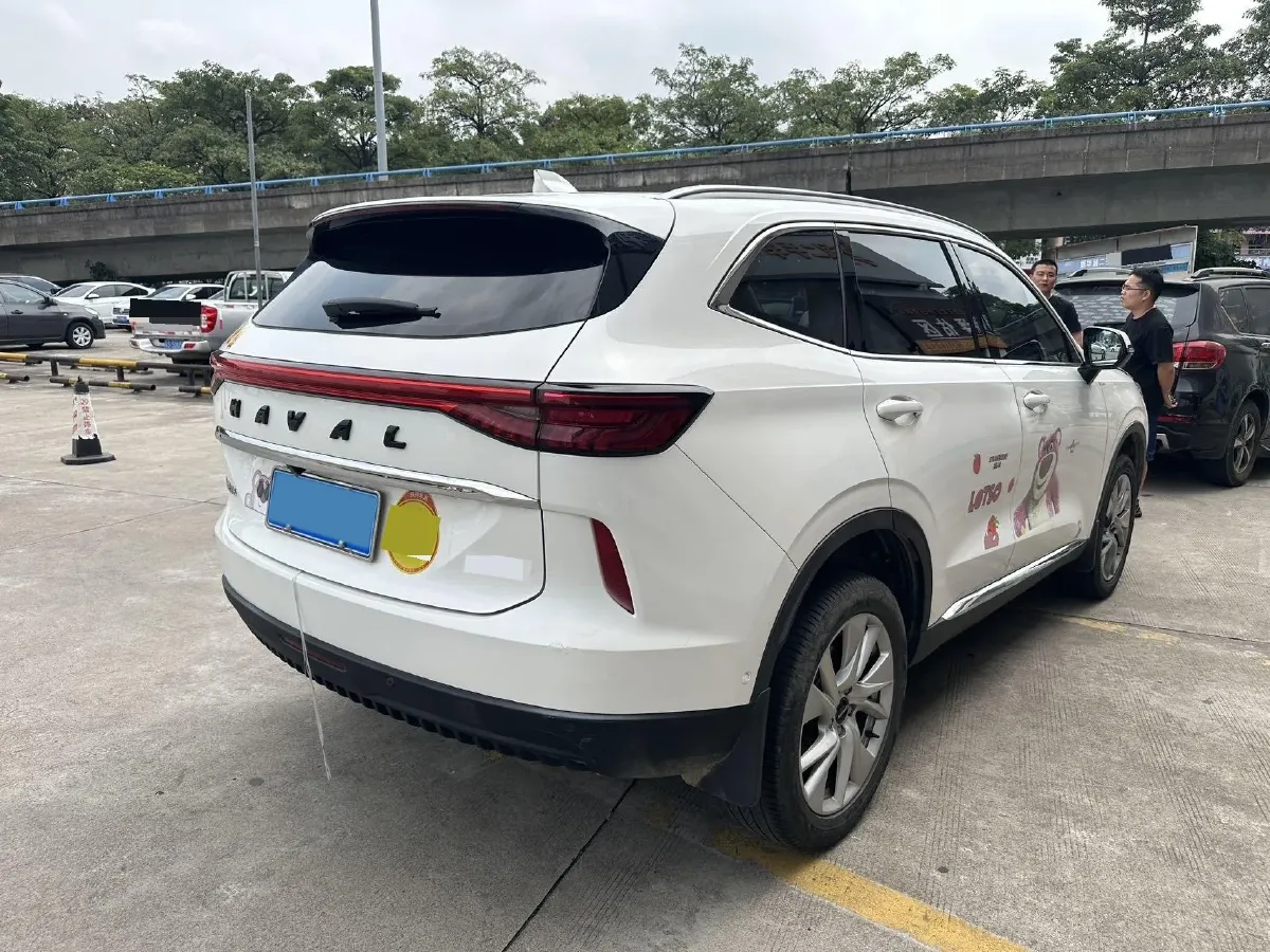 2021 Haval H6 1.5T 169HP L4 7DCT,autocango,china used car exporter,china ev exporter,chinese used car exporter,chinese used ev exporter
