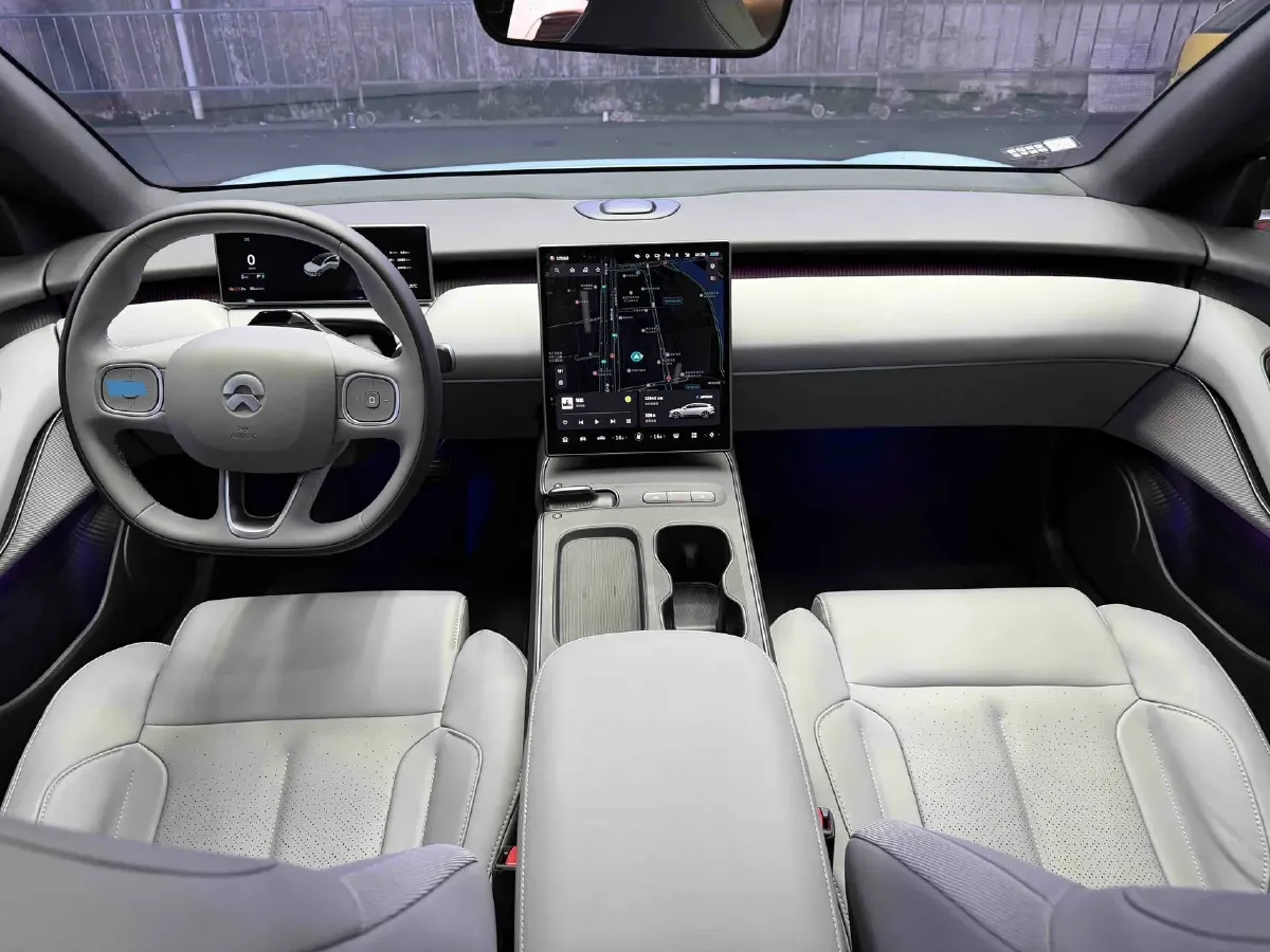 2024 NIO ET5T BEV 75KWH,autocango,china used car exporter,china ev exporter,chinese used car exporter,chinese used ev exporter