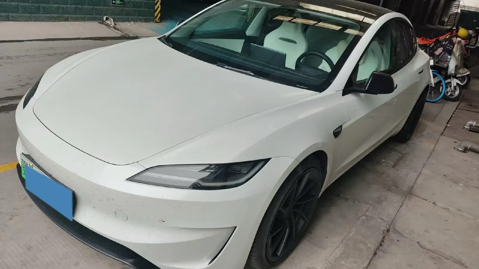 2024 Audi Q3 2.0T 220HP L4 7DCT,autocango,china used car exporter,china ev exporter,chinese used car exporter,chinese used ev exporter