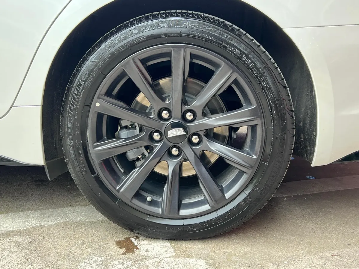 2024 Cadillac CT5 2.0T 237HP L4 10AT,autocango,china used car exporter,china ev exporter,chinese used car exporter,chinese used ev exporter