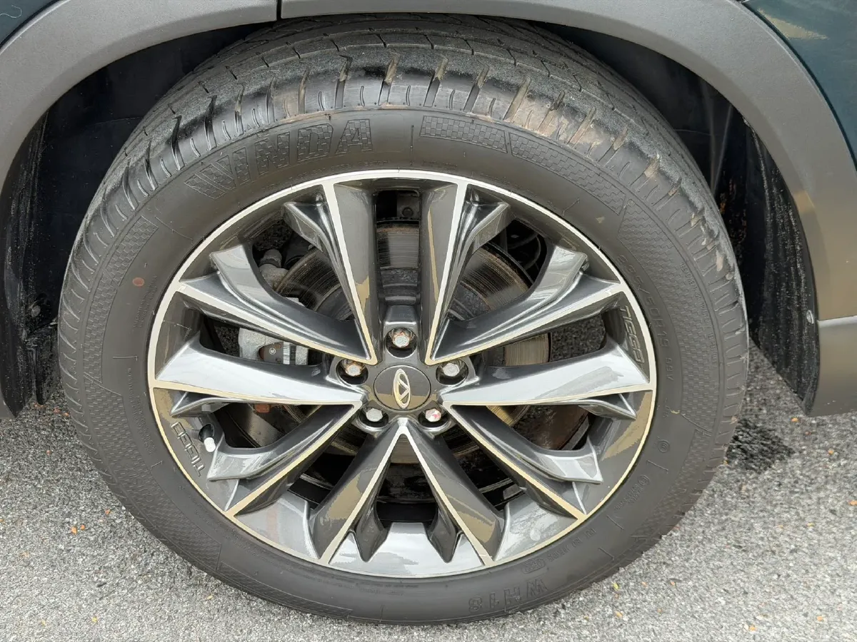 2022 Chery Tiggo 8 PRO 1.6T 197HP L4 7DCT,autocango,china used car exporter,china ev exporter,chinese used car exporter,chinese used ev exporter