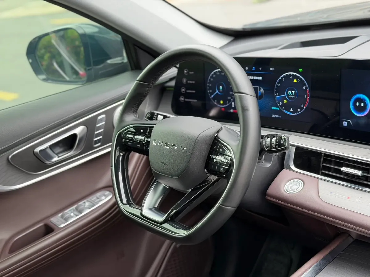 2022 Chery Tiggo 8 PRO 1.6T 197HP L4 7DCT,autocango,china used car exporter,china ev exporter,chinese used car exporter,chinese used ev exporter