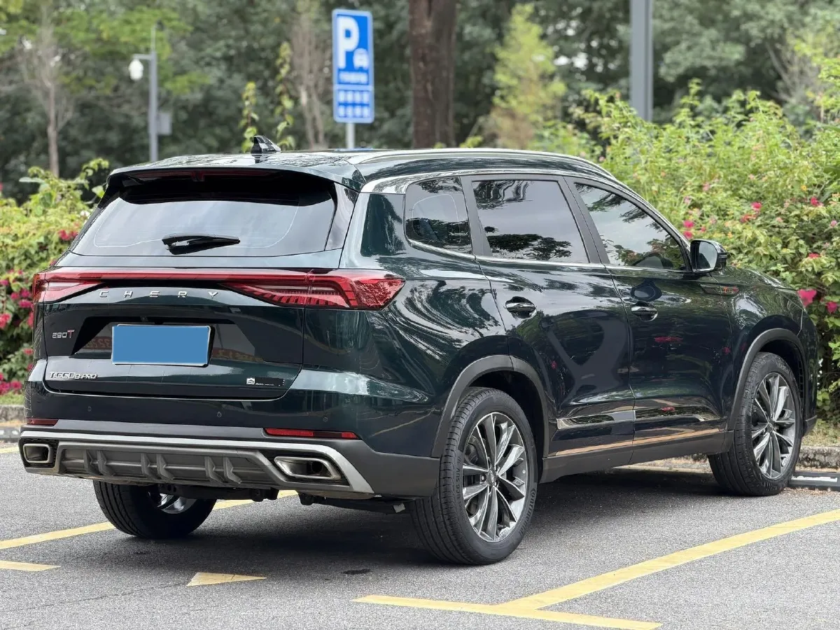 2022 Chery Tiggo 8 PRO 1.6T 197HP L4 7DCT,autocango,china used car exporter,china ev exporter,chinese used car exporter,chinese used ev exporter