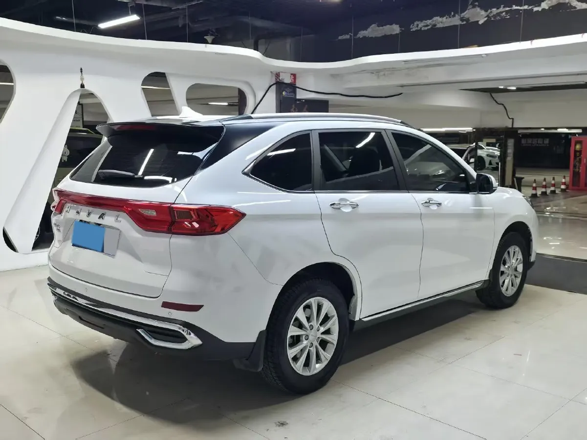 2021 Haval M6 1.5T 150HP L4 7DCT,autocango,china used car exporter,china ev exporter,chinese used car exporter,chinese used ev exporter