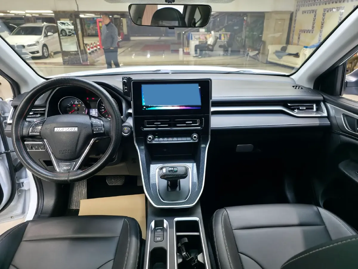 2021 Haval M6 1.5T 150HP L4 7DCT,autocango,china used car exporter,china ev exporter,chinese used car exporter,chinese used ev exporter