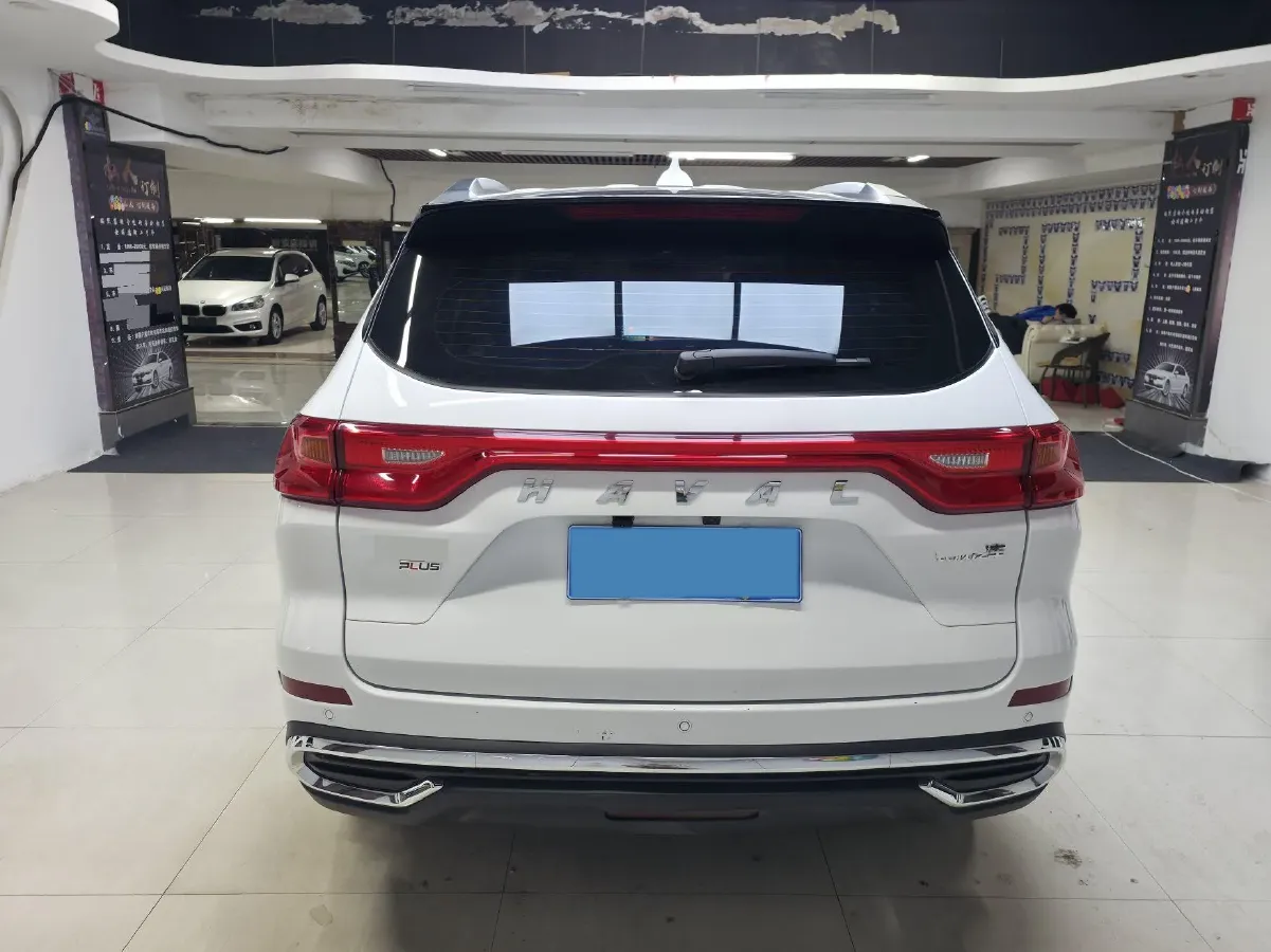 2021 Haval M6 1.5T 150HP L4 7DCT,autocango,china used car exporter,china ev exporter,chinese used car exporter,chinese used ev exporter
