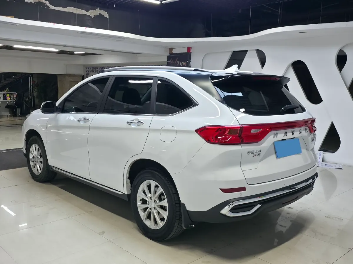 2021 Haval M6 1.5T 150HP L4 7DCT,autocango,china used car exporter,china ev exporter,chinese used car exporter,chinese used ev exporter